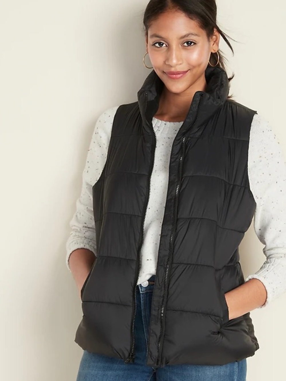 EUC - Old Navy Women's Frost Free XS Black Puffer Vest Quilted Zip Outerwear